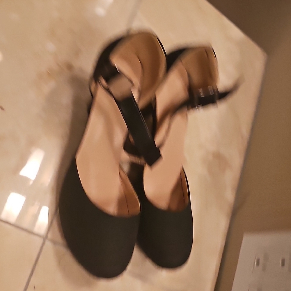 Black Ankle-Strap Heels - Picture 5 of 8